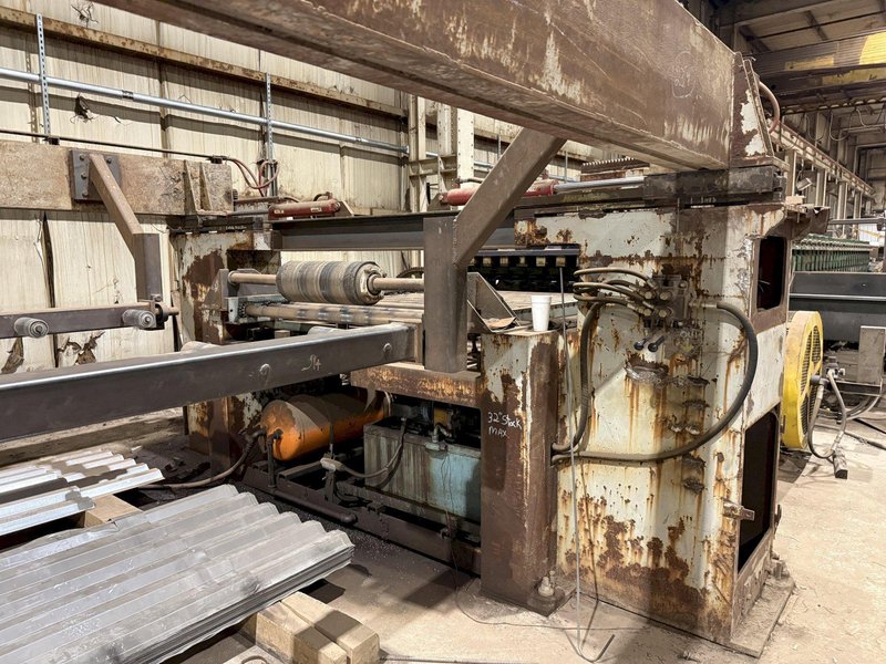 36&quot; HI-RIB (7.2 TYPE) PANEL RAFTED ROLLFORMER LINE;  INCLUDES UNCOILER, FLYING SHEAR &amp; STACKER: YOBRO #24156