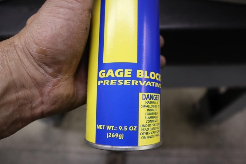 DoAll Aerosol Gauge Block Preservative 18 Cans- Auction Item