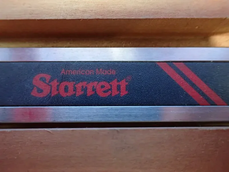 STARRETT 26" TOTAL CALIPER LENGTH DIGITAL CALIPER W/CASE  -  721