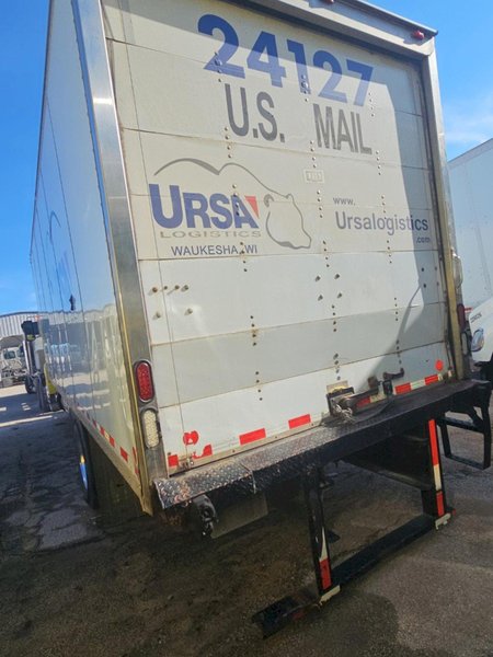 Peterbilt 337 Straight Truck, 2016 – Cummins/PACCAR Diesel, Allison Automatic, Medium-Duty Delivery Truck