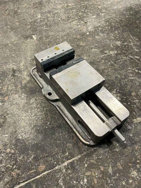 KURT 6” 6” VISE  -  D675