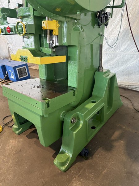 75 TON MINSTER # 7 BACK GEARED OBI PRESS. STOCK # 1218825.