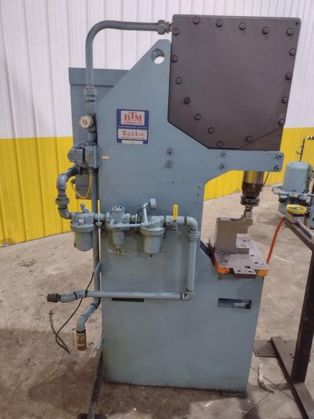 20 TON BTM MODEL #P20F TOG-L-LOC AIR TOGGLE SHEET METAL PRESS: YOBRO #24795