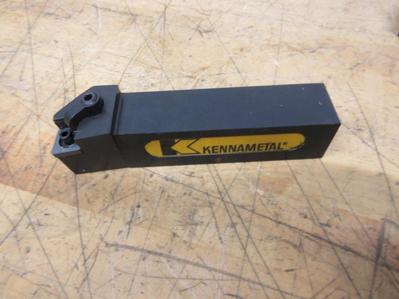 Kennametal Tool Holders Boring and Facing, Kennametal Kentip Carbide Drill Inserts, Komet 3/4" Shank .562" Diameter Insert Drill ***New In Boxes***- Auction Item
