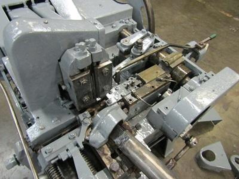 WAFIOS MODEL #BT25 HIGH SPEED TACK MACHINE
