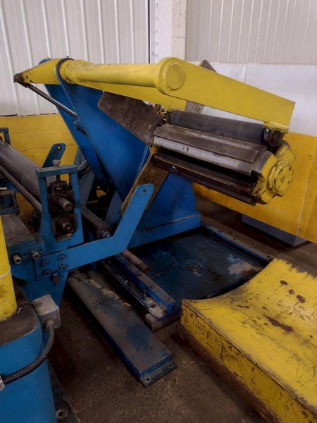 36" X 4" X 12,000 LBS YODER / STAMCO MOTORIZED SLITTING LINE STOCK #3731