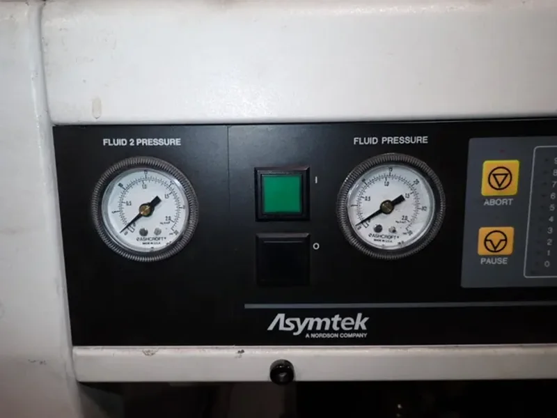 ASYMTEK FLUID DISPENSING SYSTEM  -  C-720