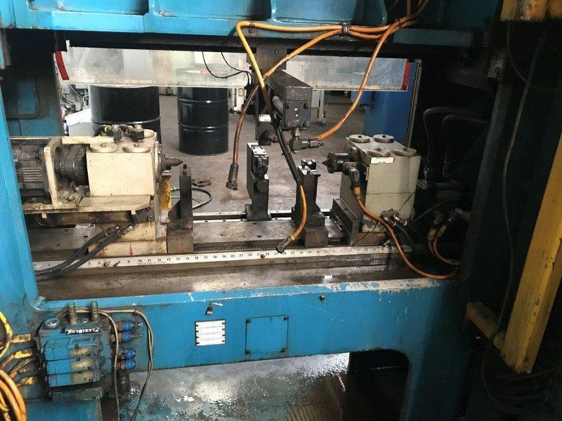 25 Ton Eitel ASP-25 Straightening Press