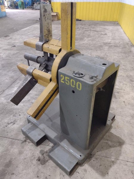 2500 LB X 24&quot; AMERICAN MODEL 60 COIL REEL UNCOILER: YOBRO #23909