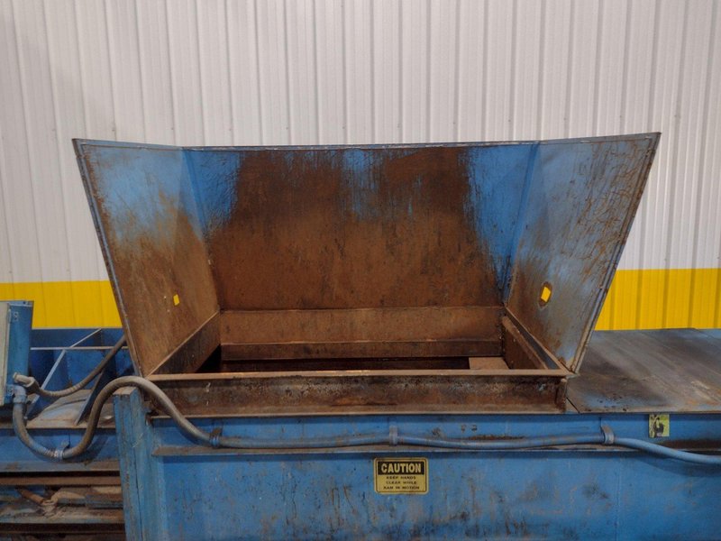 30&quot; X 40&quot; KMF MODEL 3040L CLOSED END HYDRAULIC HORIZONTAL BALER: STOCK #17911