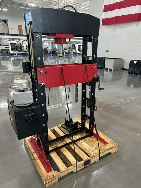 Redline RE50T-E 50 Ton Electric Shop Press- Auction Item