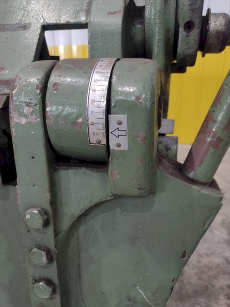 8' X 12 GA CHICAGO D&amp;K MODEL #SB-812 HAND BENDING APRON BRAKE: STOCK #23717