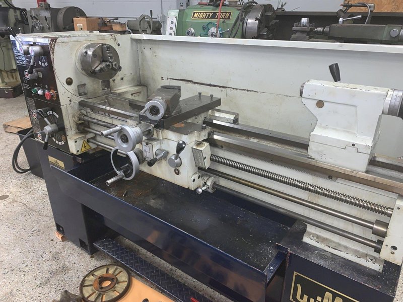 14" x 40" WILLIS Model LD-1440E Precision Engine Lathe, S/N 8911012.