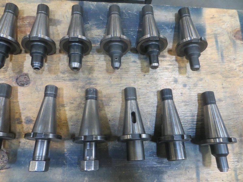 40 Taper Tool Holders (14)- Auction Item