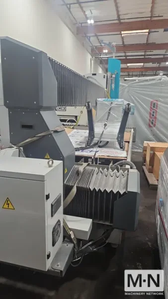 2018 FLOW MACH 3 3020B CNC WATERJET