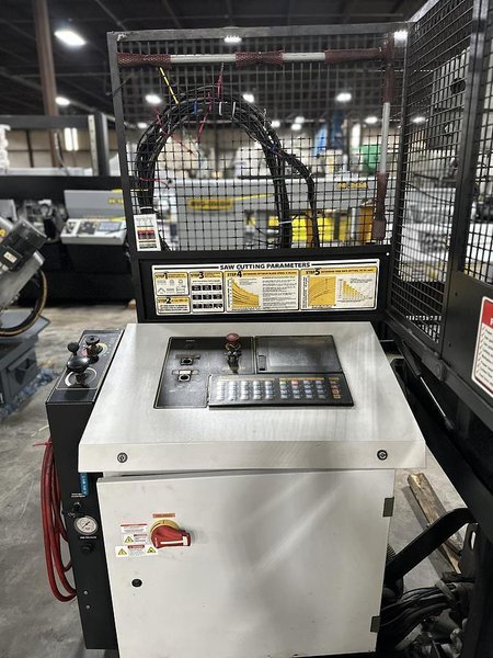 25″ x 30″ HydMech V25APC Vertical Bandsaw, 2021