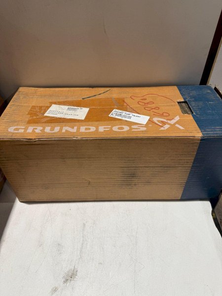 GRUNDFOS MTH2-30/3 IMMERSIBLE PUMP NEW IN BOX