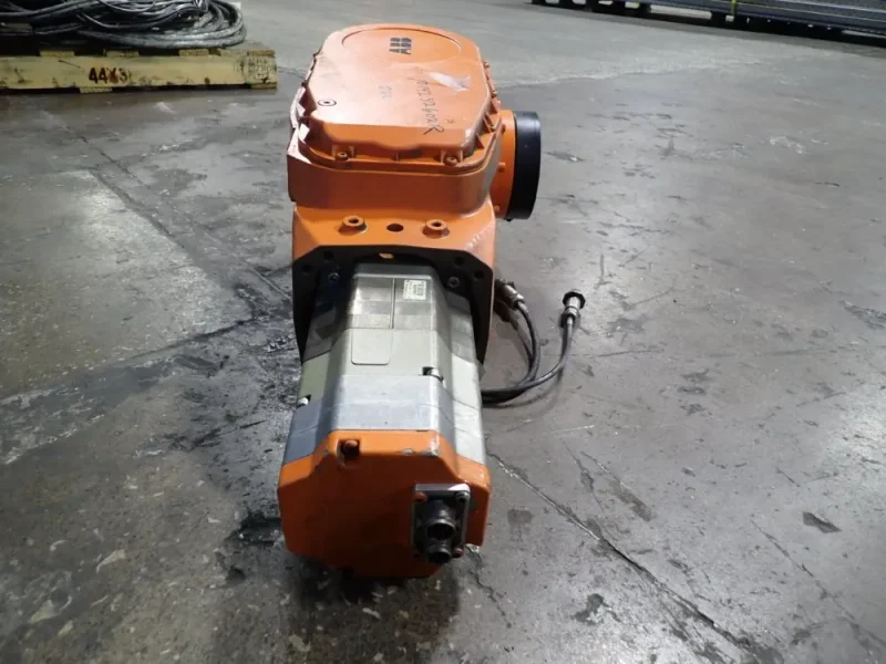 ABB INDUSTRIAL ROBOT WRIST ASSEMBLY