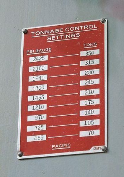 350 TON X 12' PACIFIC HYD. MODEL#FF350-12-I PRESS BRAKE W/ HURCO 5C BACK GAUGE