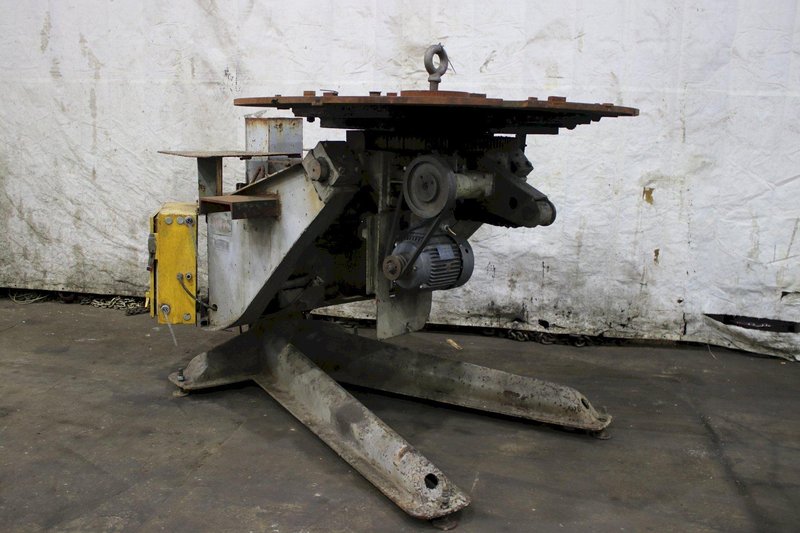 6000 LB P &amp; H WELDING POSITIONER: STOCK #74817