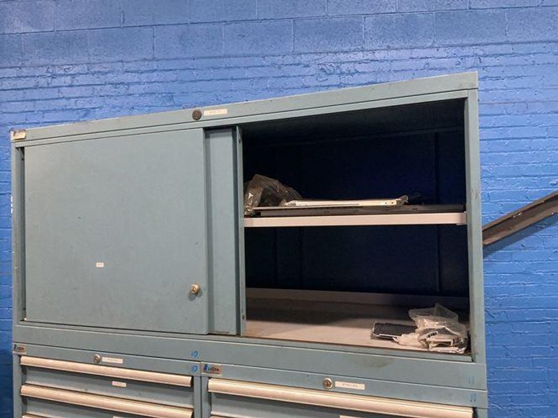 LISTA 18 DRAWERS TOOL CABINET
