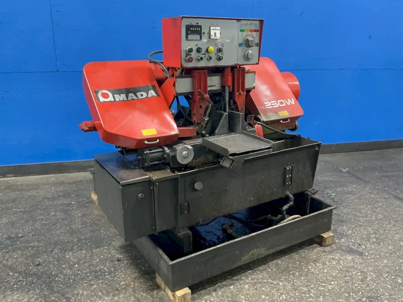AMADA 10”X18” HORIZONTAL BAND SAW  -  HA250W