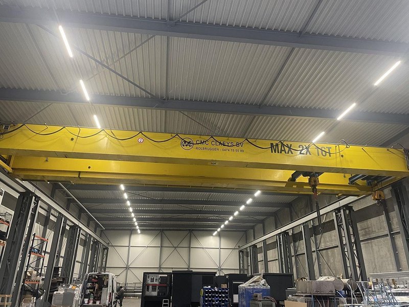 Demag - 16 + 16 ton x 22 000 mm