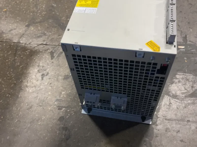 Siemens  Simodrive 611 Infeed Module  - 6sn1145-1aa00-0ca0