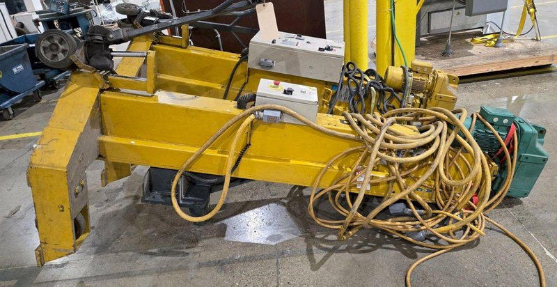 SEFAC M120BF2000 15 TON VEHICLE LIFT USED