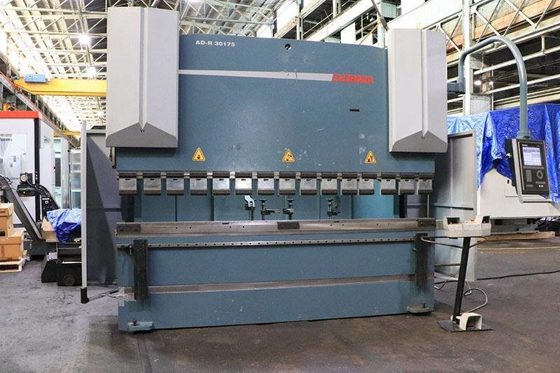 10' x 192 TON DURMA CNC HYDRAULIC PRESS BRAKE MODEL AD-R 30175