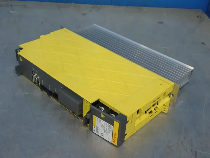 Fanuc  240 Output Volts  Aisv 40 Servo Amplifier - A06b-6117-h104