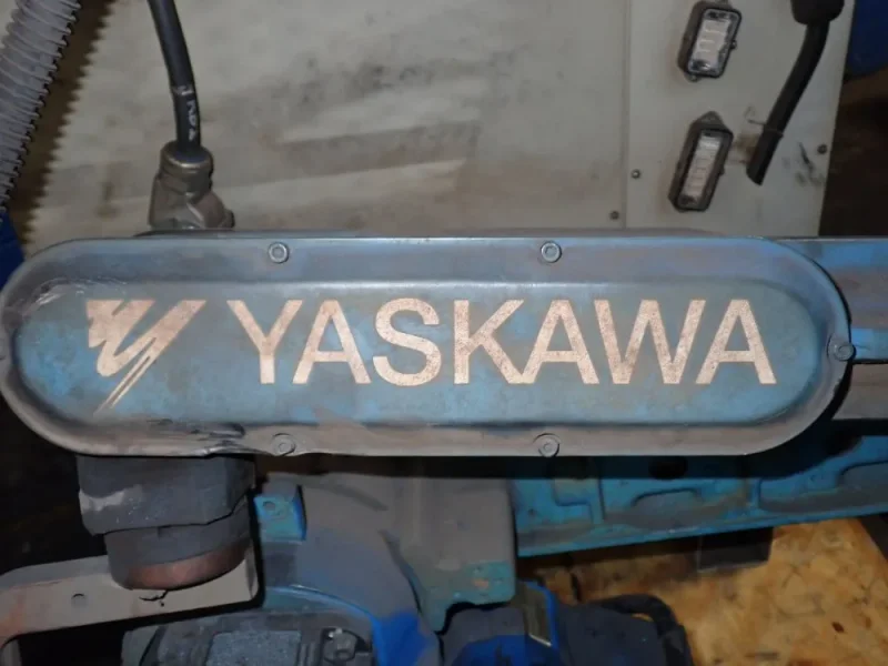 YASKAWA MOTOMAN ROBOT   -  MH6