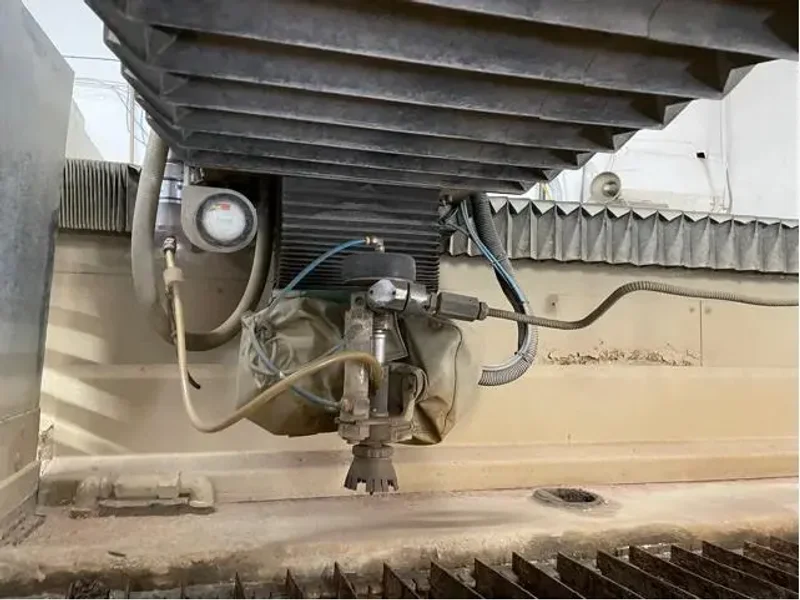 2008 FLOW IFB 4800 | Waterjet Cutters