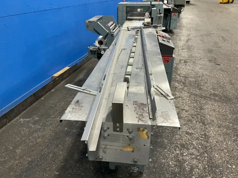 Shanklin Corporation 90 Psi Max / 60 Psi Min / 15” And 20” Belts Automatic Side Seal Shrink Wrapper - F-5a