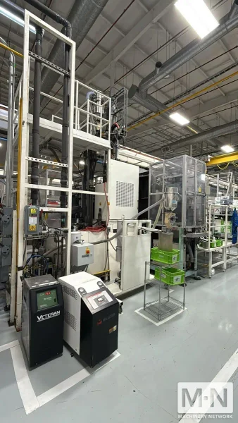 220 TON 13.7 OZ JSW MODEL JT220REIII VERTICAL CLAMP INJECTION MOLDING MACHINE MFG 2003