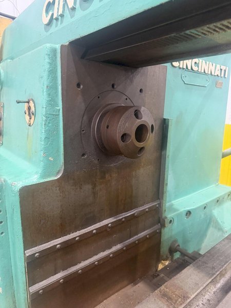 #3 X 72" X 18" CINCINNATI MODEL #330-18 VERCIPOWER HORIZONTAL MILLING MACHINE: YOBRO #24517