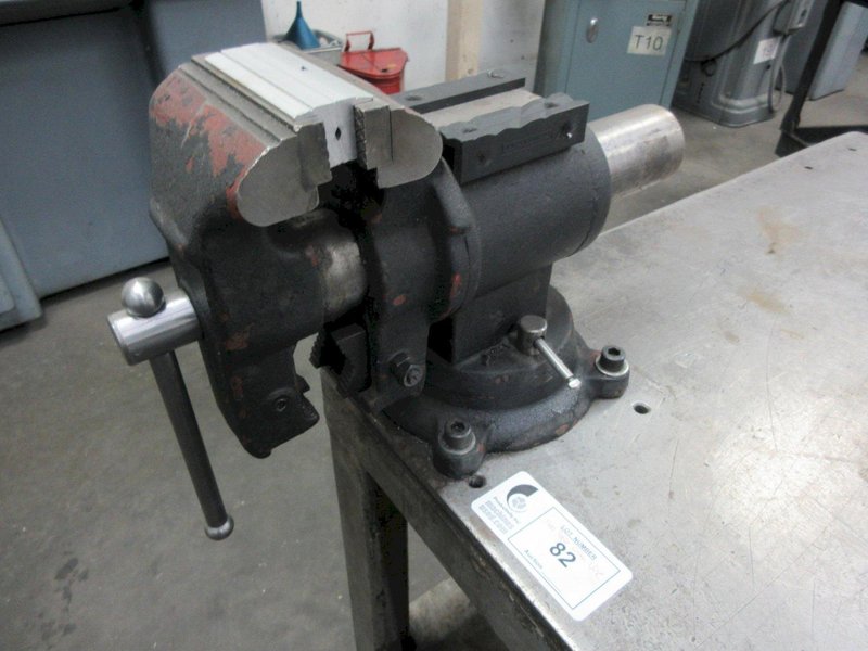 Steel Table with Lower Shelf &amp; 4-3/4 Bench Vise- Auction Item