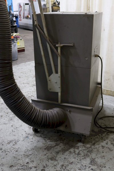 SMOKE MASTER MODEL F66V1113 AIR CLEANER: STOCK #73245