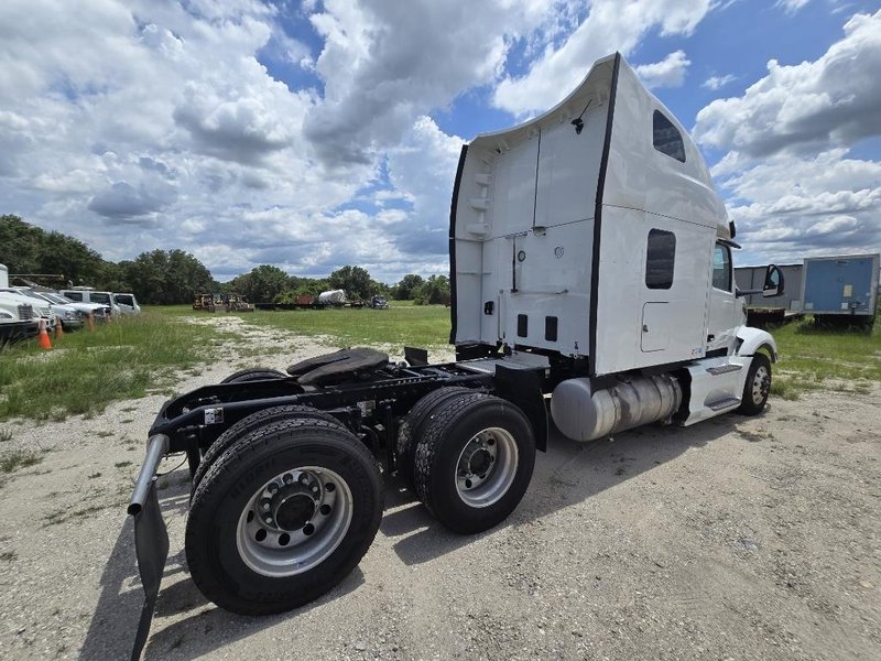 2023 Peterbilt 579 1XPBD49X7PD871368