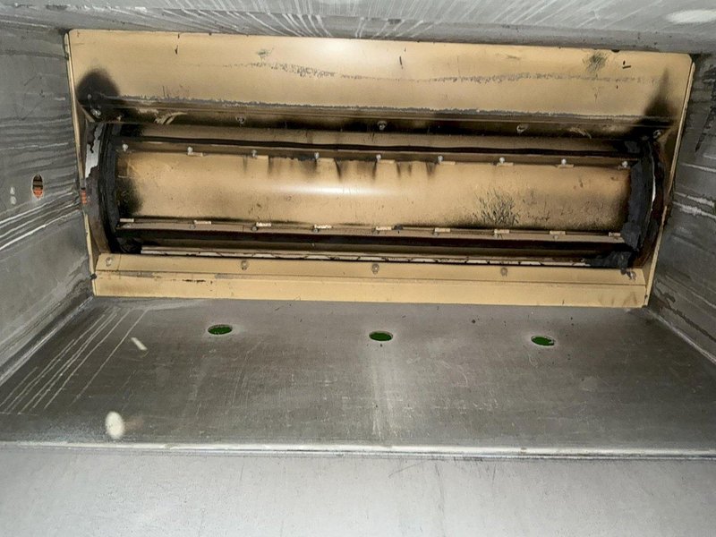 36" X 29" X 30 HP BALEMASTER MODEL #4030G-8 AUTO TIE HORIZONTAL BALER 2007: YOBRO #25000