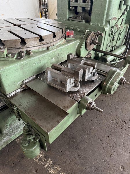 36" ROCKFORD MODEL SL HYDRAULIC VERTICAL SLOTTER WITH TOOLING. STOCK # 0668025
