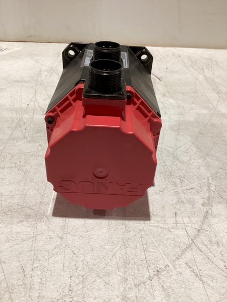 FANUC SERVO MOTOR A06B-0123-B077#7000 A 3/3000 USED