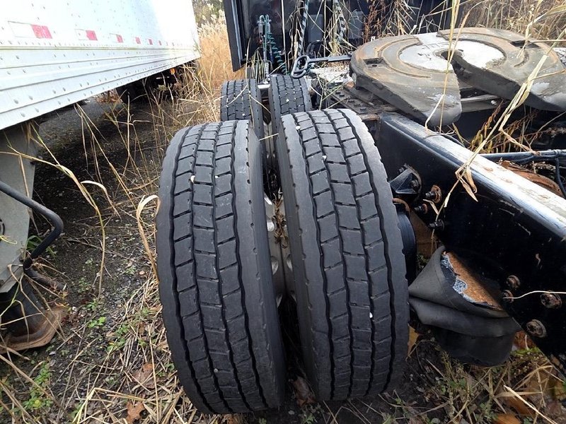 Kenworth T680 Sleeper Truck, 2019 – Paccar MX013, Eaton Auto