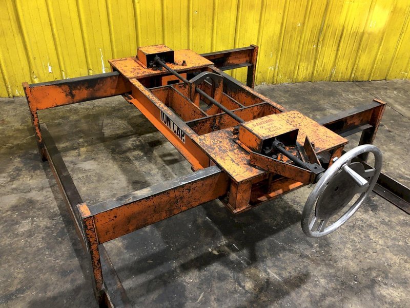 5 TON X 84" X 26" TO 62" WIDE BUSHMAN ADJUSTABLE SHEET LIFTER #3295