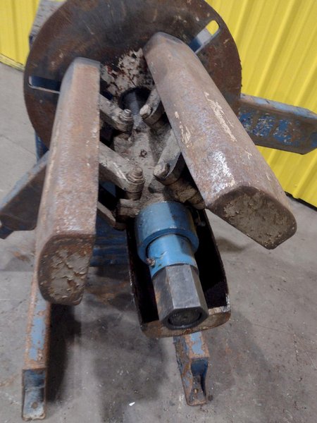 2500 LB X 20&quot; AMERICAN MODEL #60 MOTORIZED COIL REEL UNCOILER: STOCK #19260