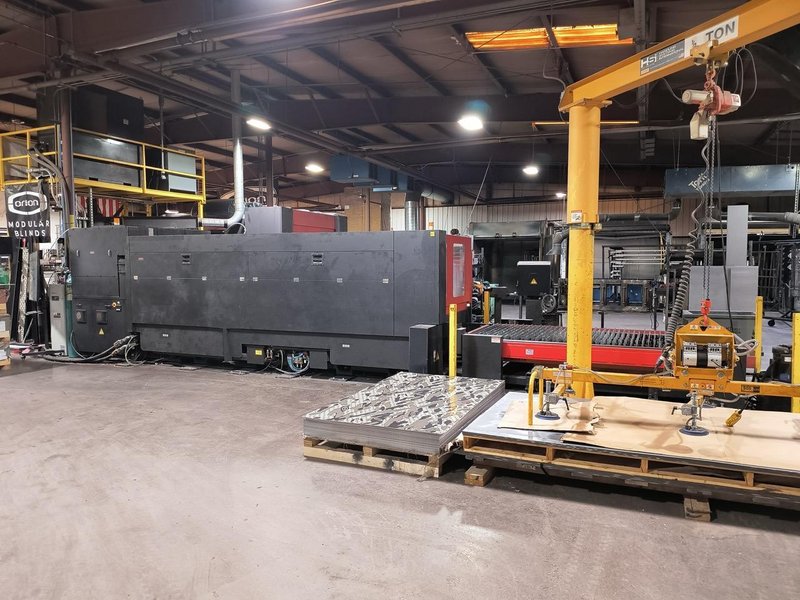 6,000 Watt 5′ x 10′ Amada FO3015NT CO2 Laser, 2008 – Shuttle Table, Dust Collector