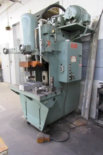 PACIFIC MODEL #75PF PRESSFORMER: YOBRO #25330