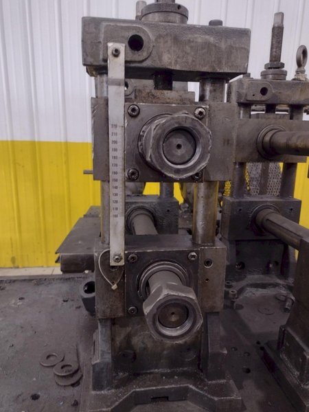 2 STAND x 2&quot; YODER UNIVERSAL DRIVE ROLLFORMER: STOCK #23430