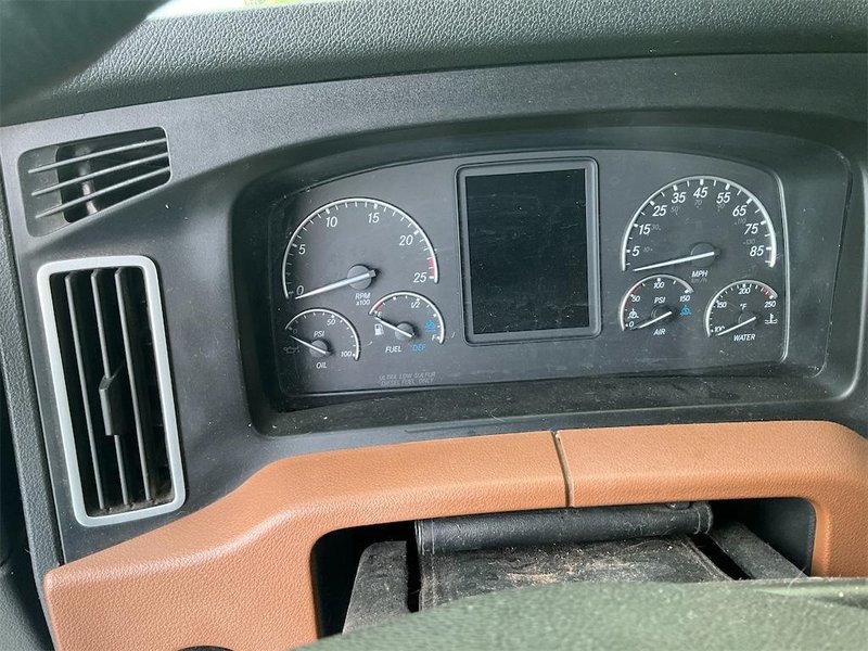 2021 Freightliner Cascadia 1FUJHHDR6MLMJ2151