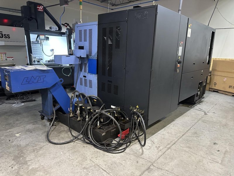 Doosan Puma TT-1800SY Multi-Axis CNC Lathe, 2014 – Parts Catcher, Tool Pre-setter